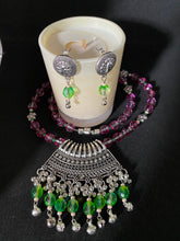 Load image into Gallery viewer, Dira - Pink and Green bead chain with Pendant
